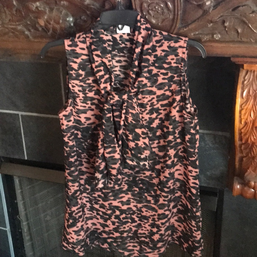 Cabi Sleeveless A lune Top Size S